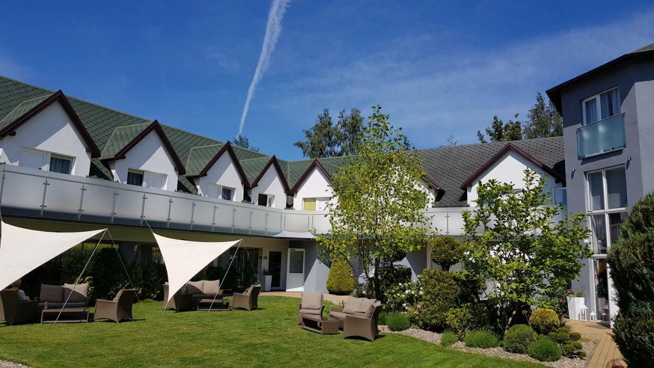 Akwamaryn Spa Нехоже Экстерьер фото